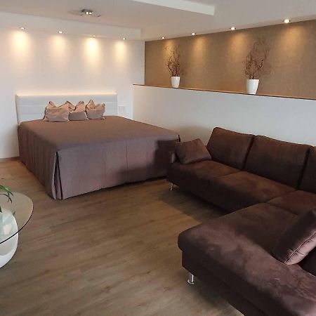 Ferienwohnung Relax Tettnang Bagian luar foto