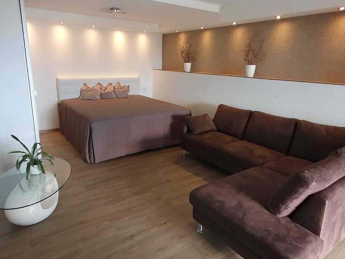 Ferienwohnung Relax Tettnang Bagian luar foto